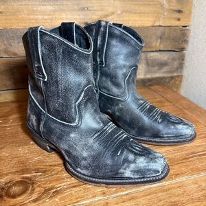 ROPER WOMENS LEATHER ANKLE BOOT SANDED BLACK Style # 09-021-0977-0684 BL SIZE 7